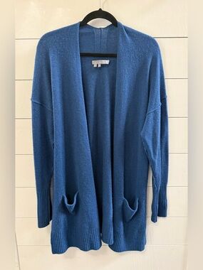 360 Cashmere Cardigan Sweater Women’s Large Blue 100% Cashmere Long Sleeve Soft